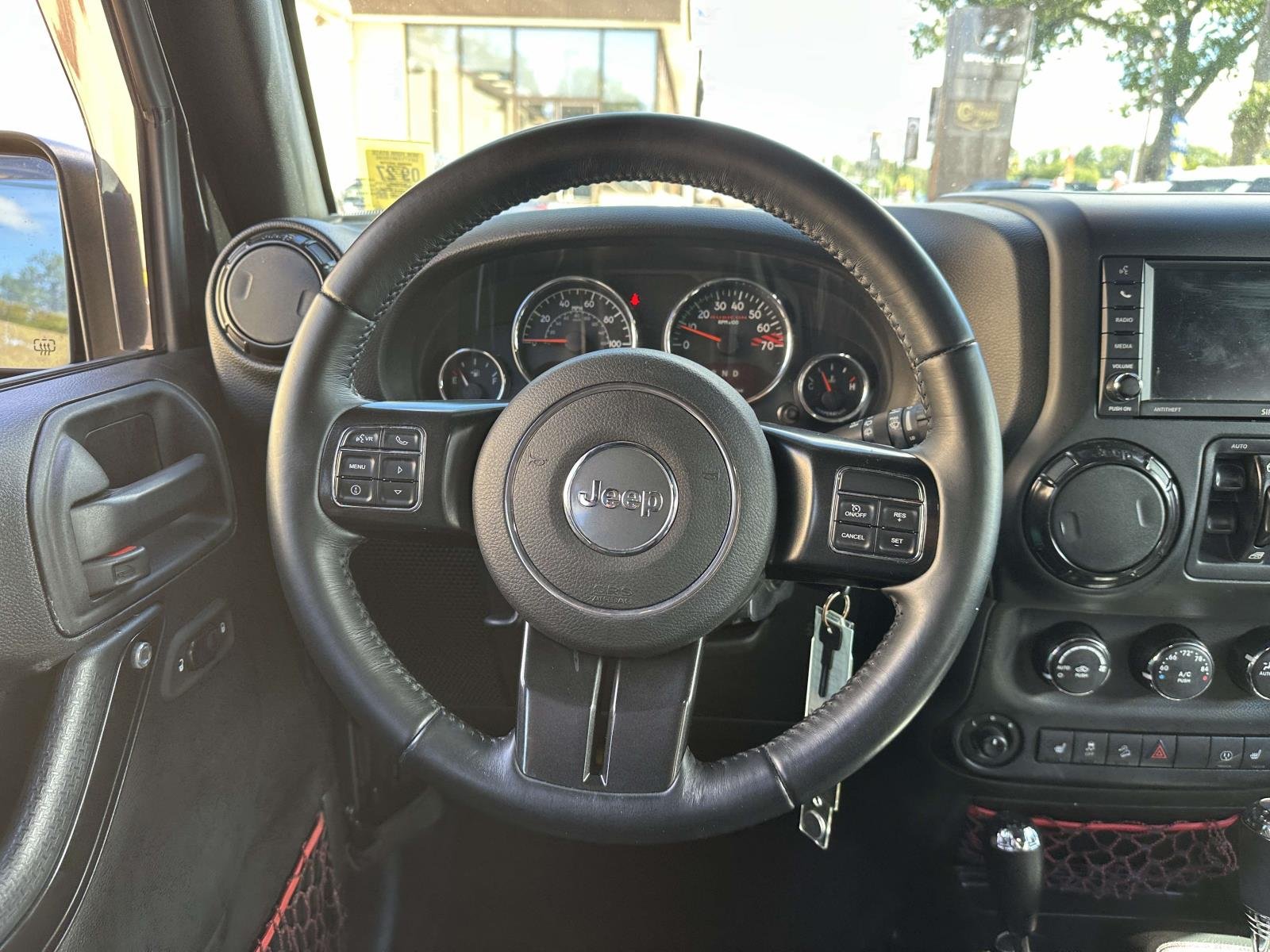 2017 Jeep Wrangler Unlimited Rubicon Recon - Photo 21