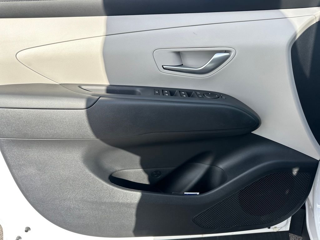 Used 2026 White Pearl Hyundai SE image 14