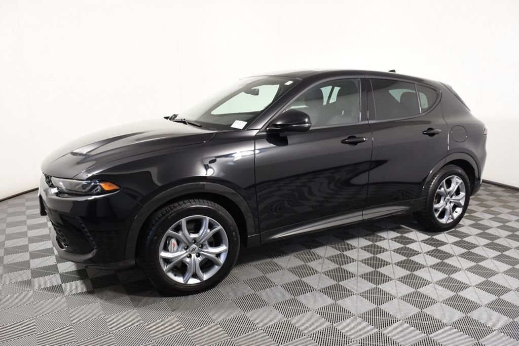 Used 2024 Dodge Hornet R/T Plus with VIN ZACPDFDW1R3A10815 for sale in Richfield, Minnesota