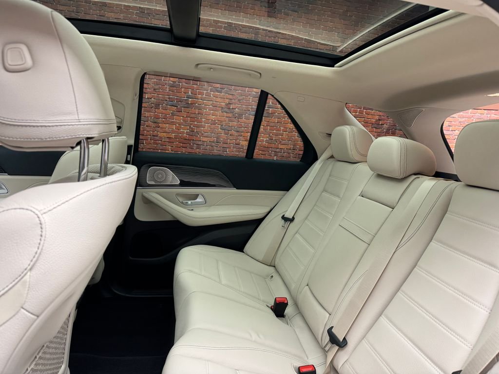 New 2026 White Mercedes-Benz GLE 350 image 25