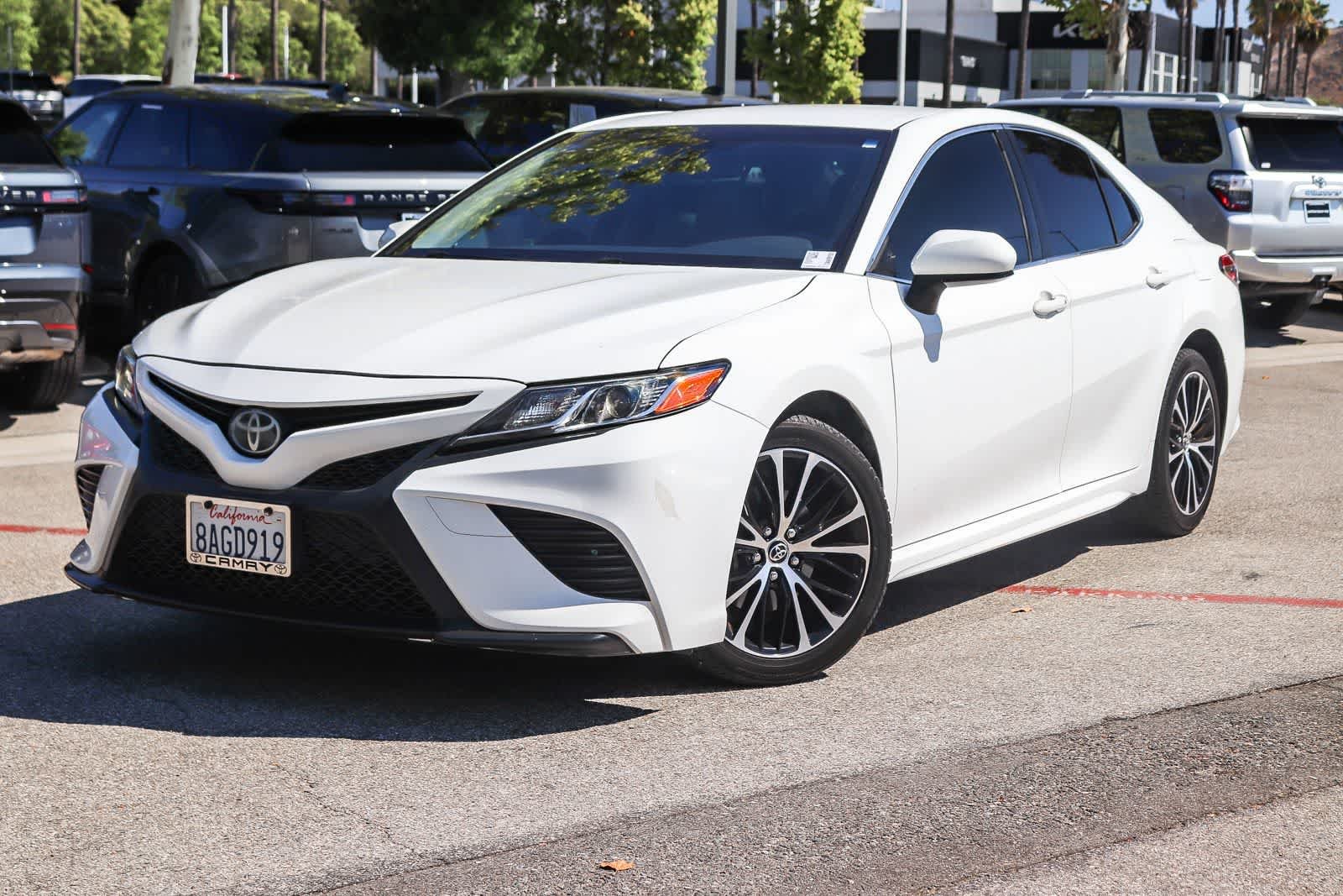 2018 Toyota Camry SE