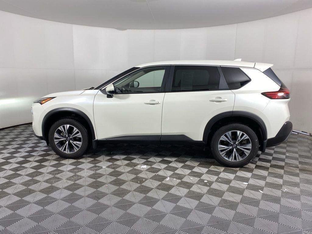 Used 2023 Pearl White Nissan SV image 4