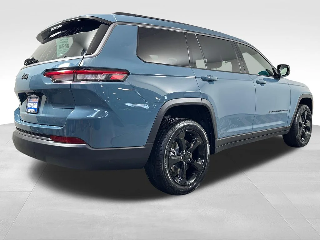 New 2026 Steel Blue Exterior Paint Jeep Limited image 10
