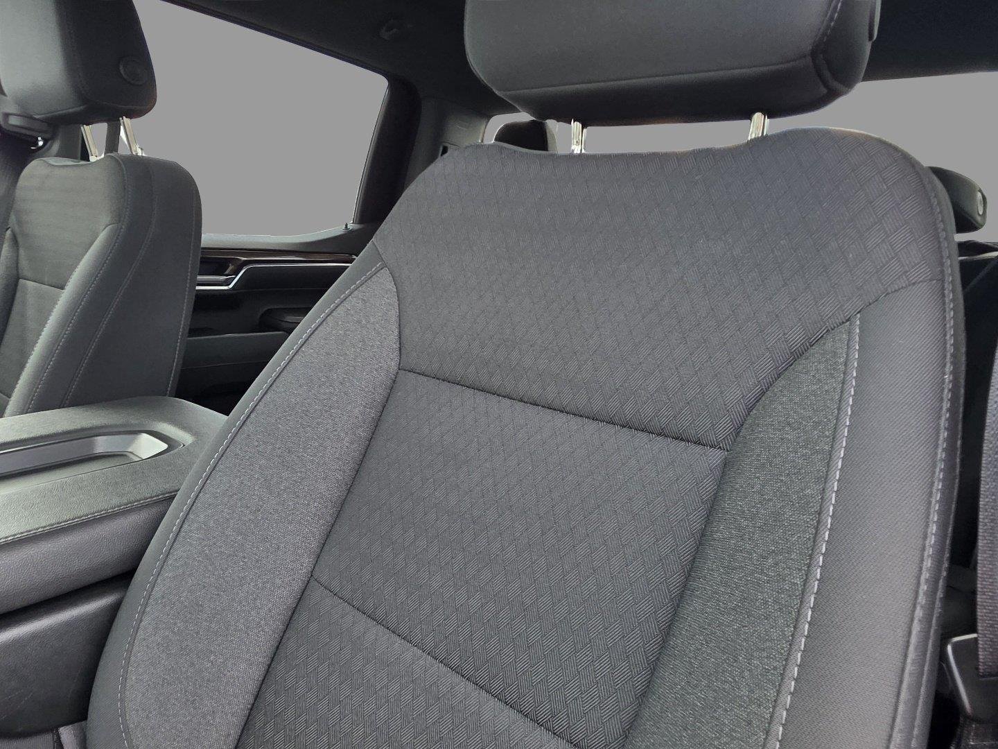 Used 2025 Sterling Gray Metallic Chevrolet LT image 20