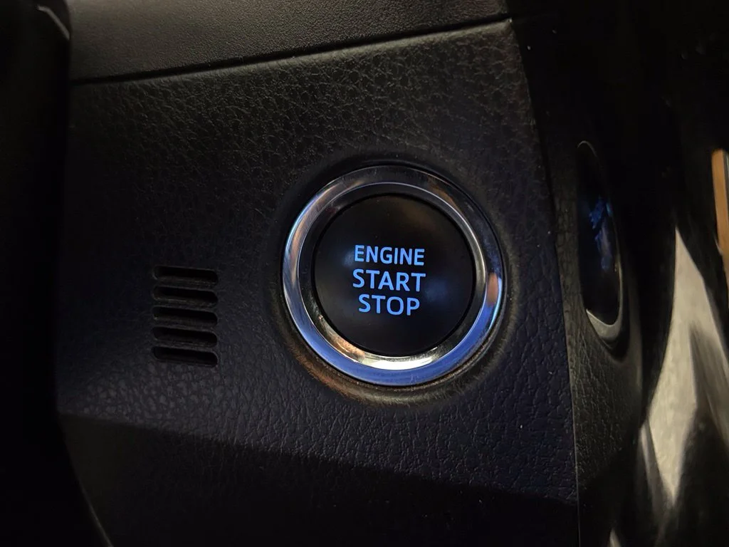 Used 2018 Gray Toyota SE image 22