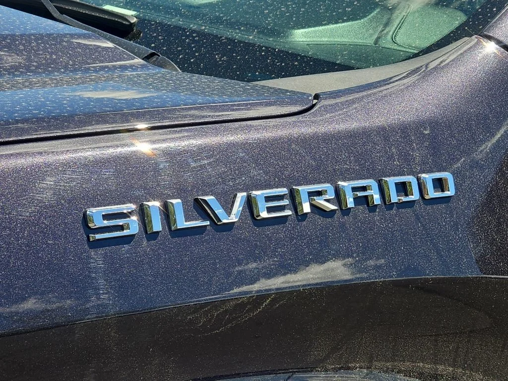 Used 2023 Gray Chevrolet LT image 20