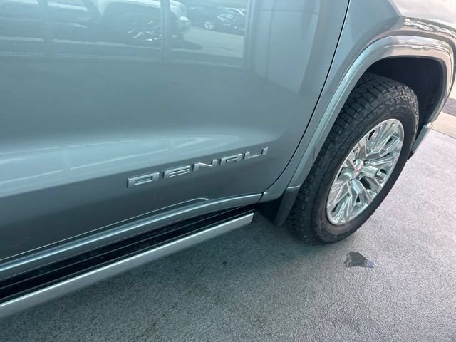Used 2026 Sterling Metallic GMC Denali image 9