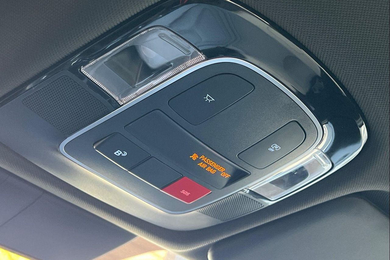 New 2026 Black Hyundai SEL AWD image 21
