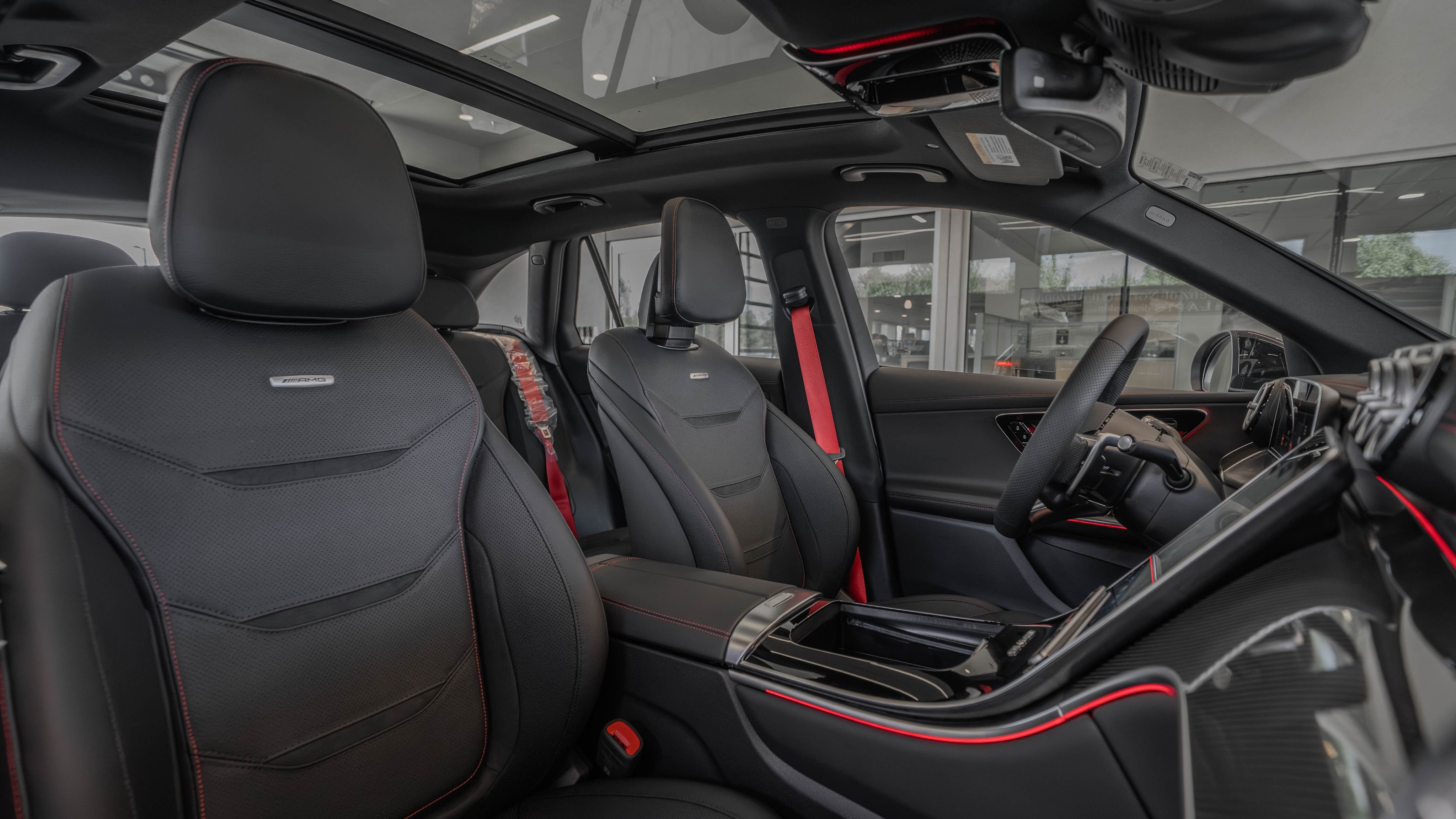 New 2026 Obsidian Black Metallic Mercedes-Benz GLC 43 AMG® image 32