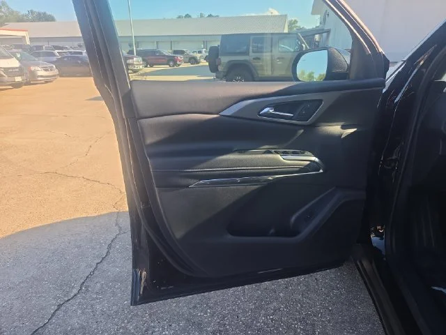 Used 2026 Black Chevrolet LT image 10