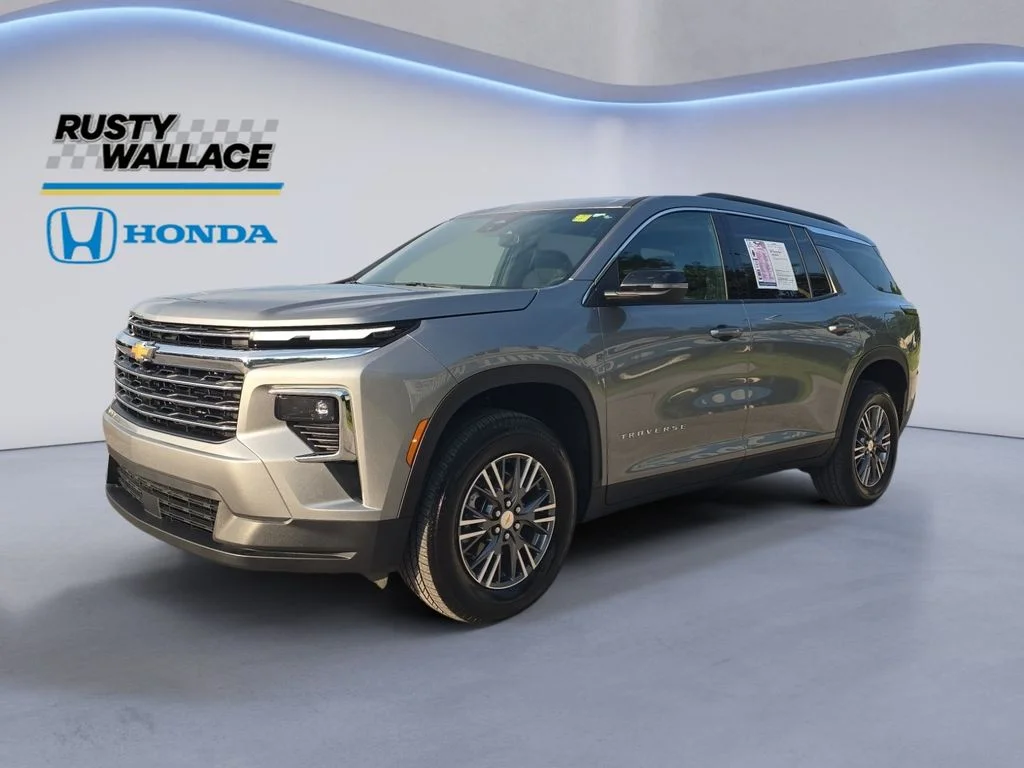 Used 2026 Sterling Gray Metallic Chevrolet FWD LT image 1