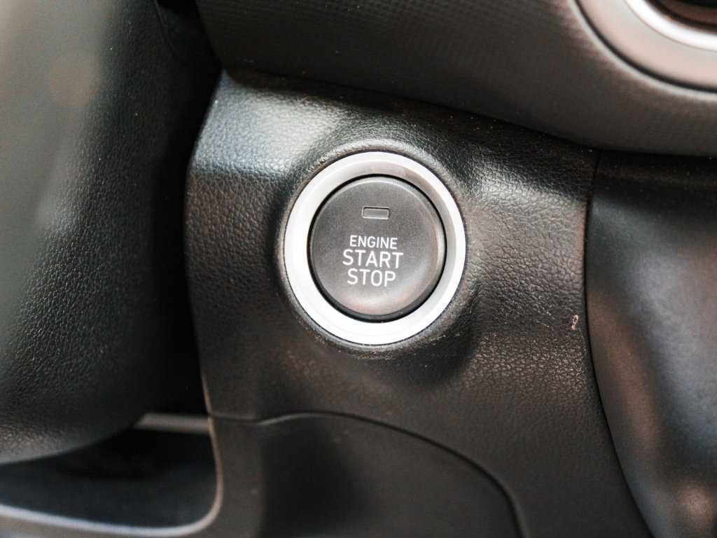 Used 2023 Ecotronic Gray Hyundai SEL image 16