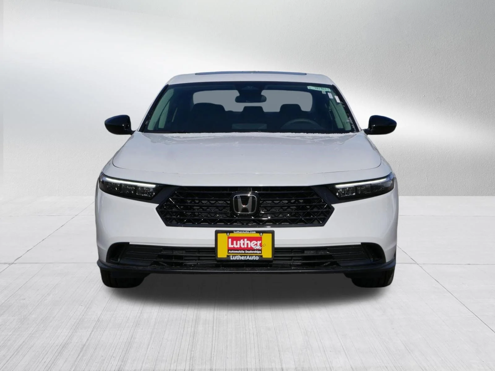 New 2026 Platinum White Pearl Honda SE image 2