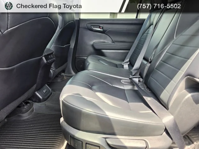 Used 2023 Magnetic Gray Metallic Toyota XLE image 21