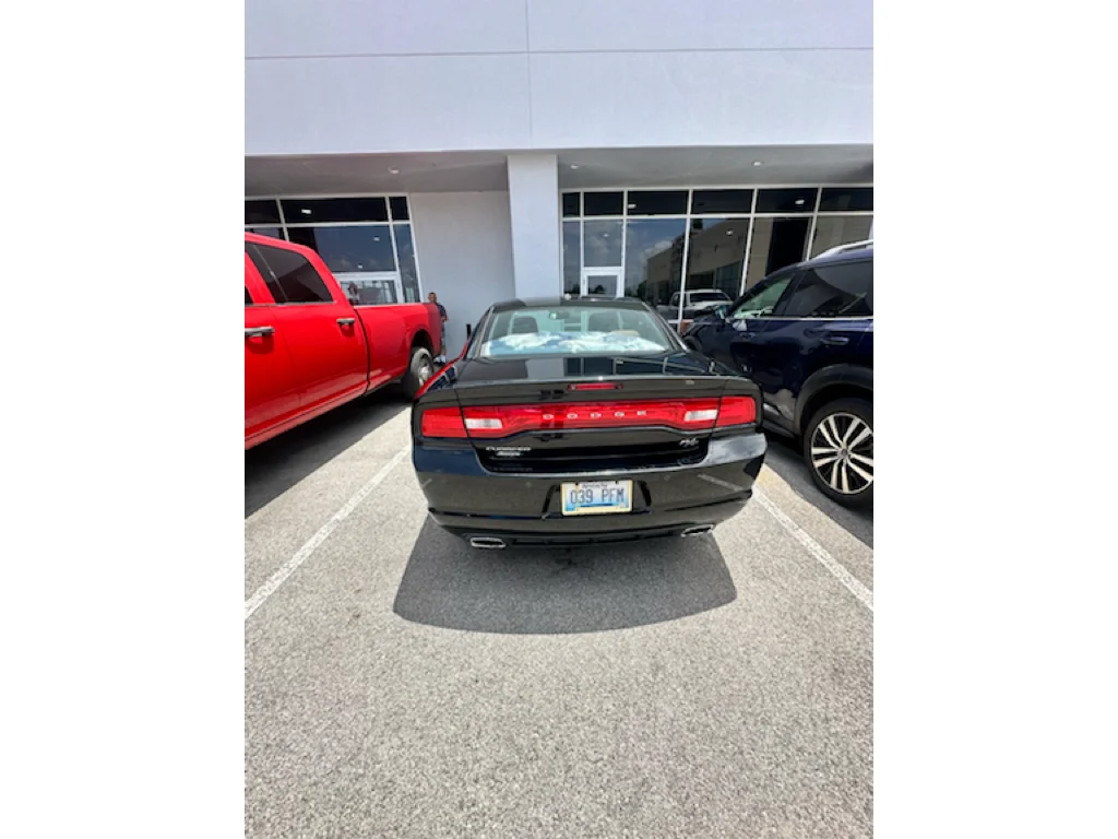 Used 2013 Pitch Black Dodge RT image 8