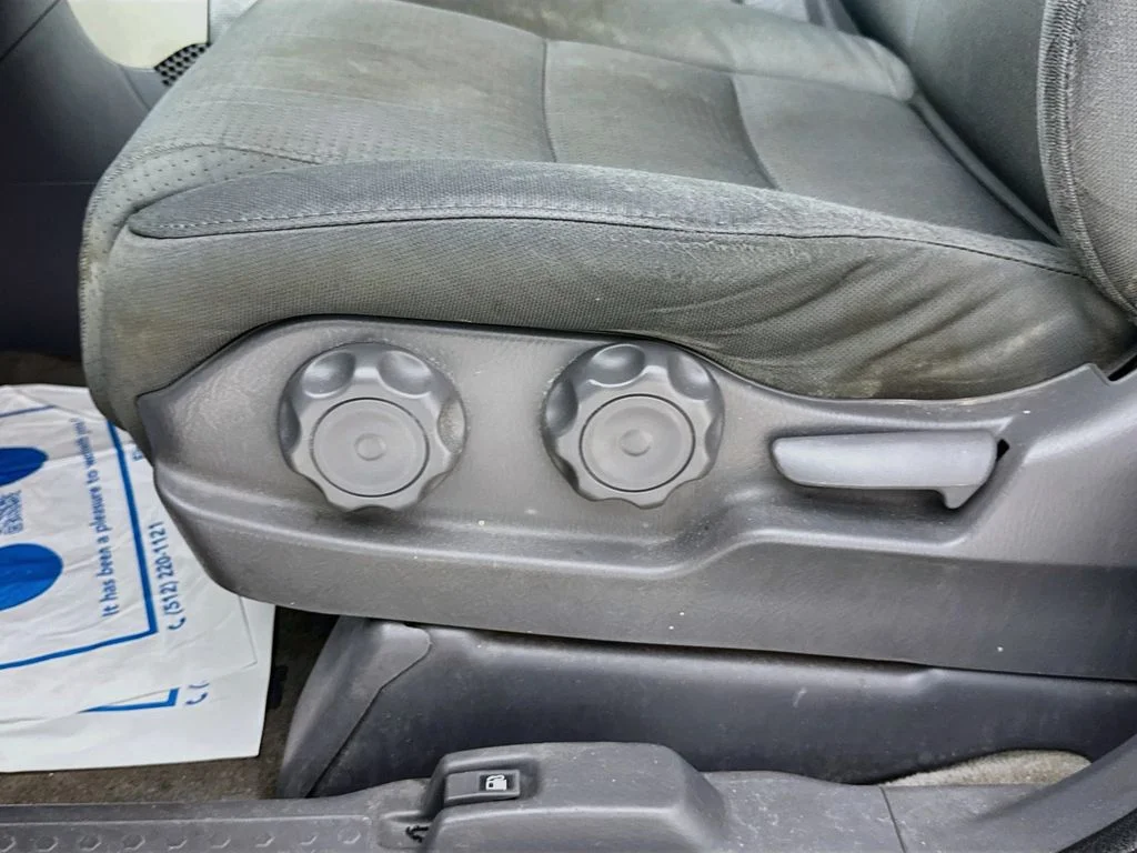 Used 2006 Gray Honda LX image 23