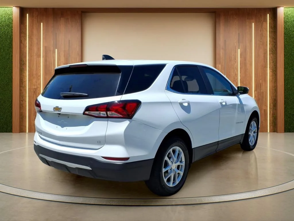Certified Used 2022 Summit White Chevrolet LT image 32