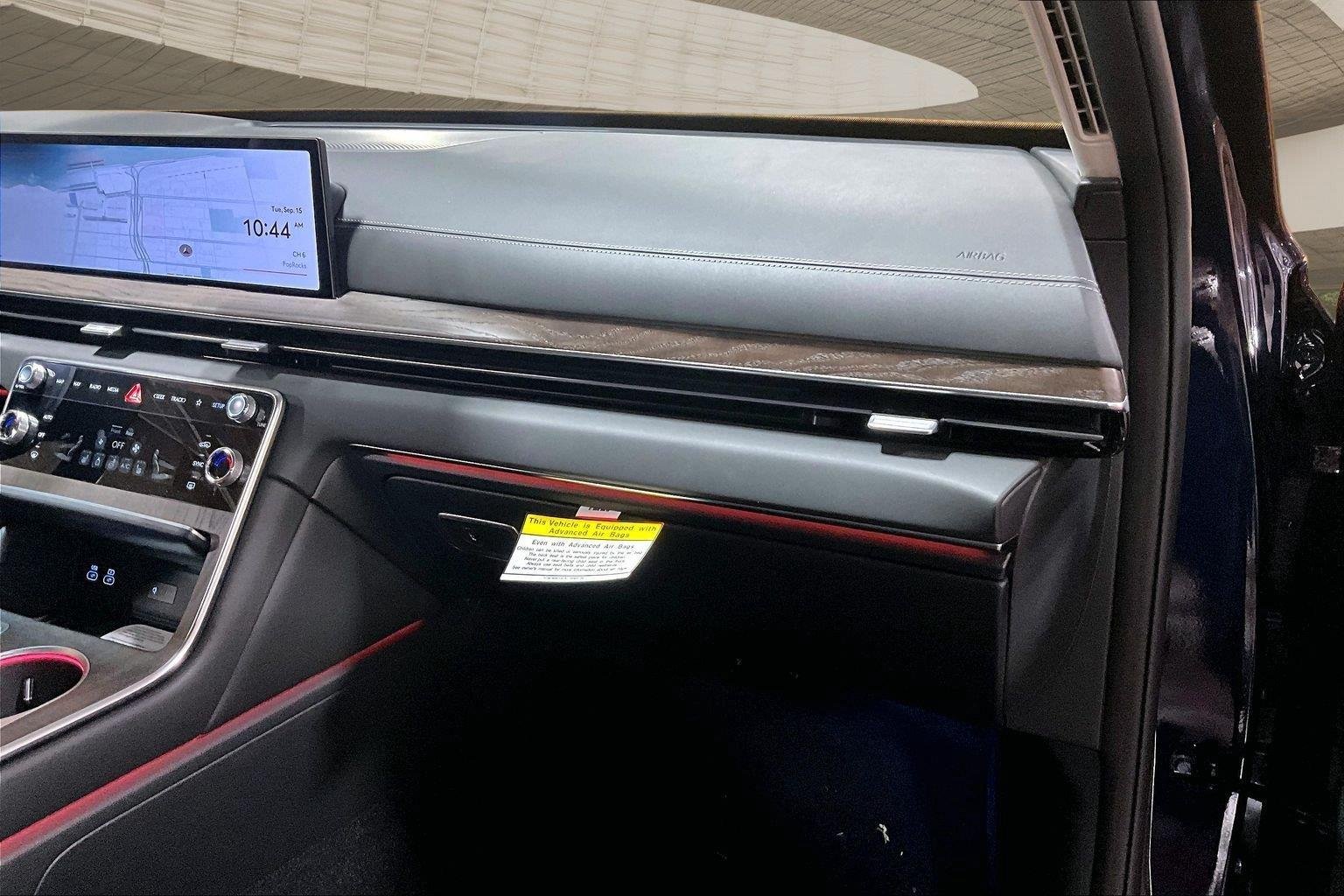 New 2026 Capri Blue Genesis 2.5T SELECT image 33