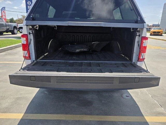 Used 2021 Oxford White Ford XL image 28