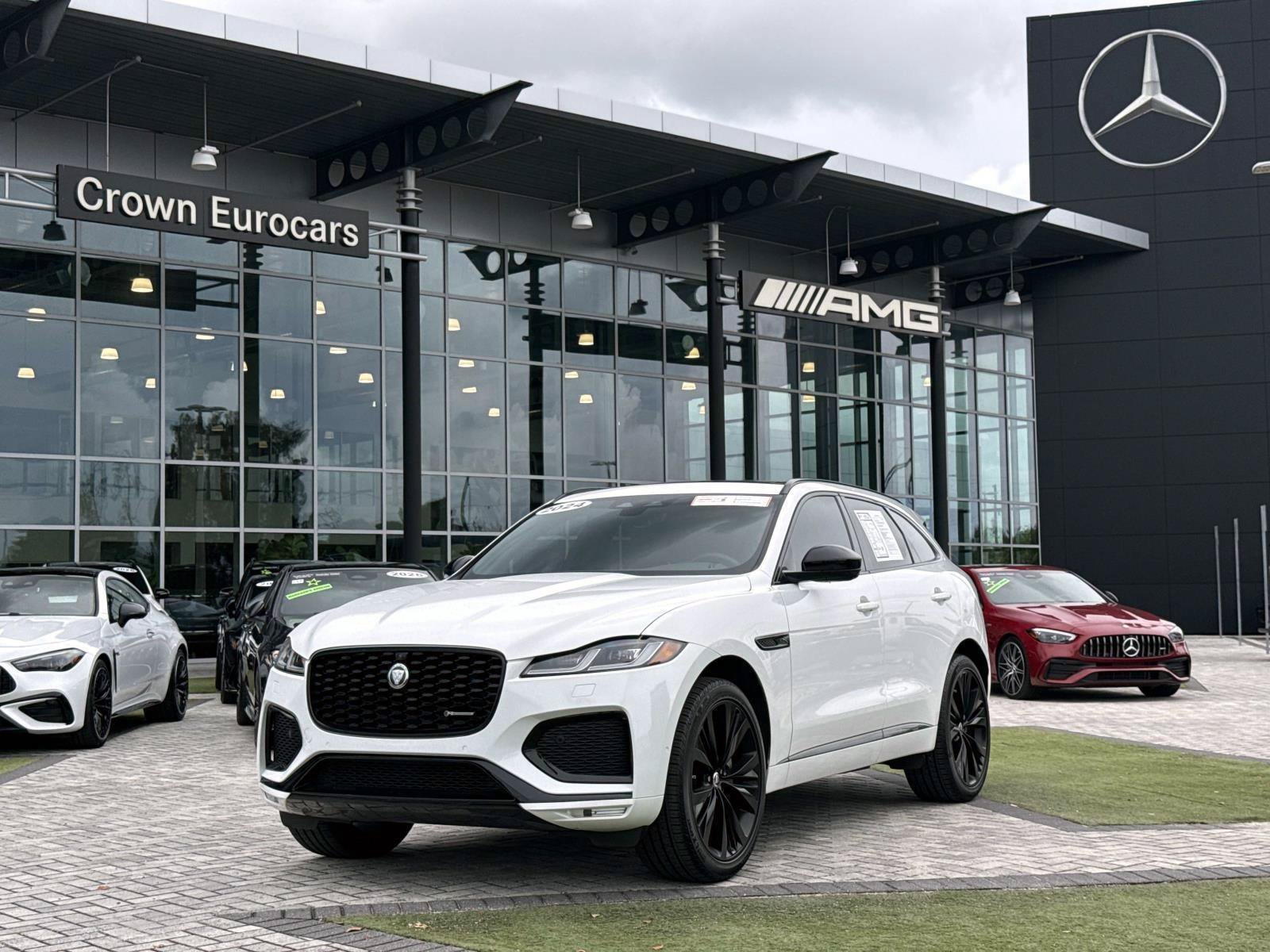 2024 Jaguar F-PACE R-Dynamic S
