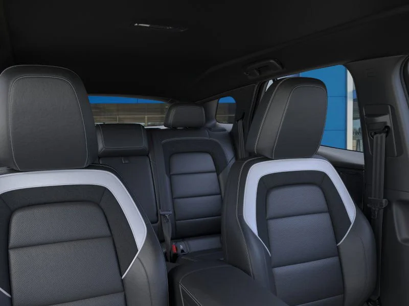 New 2026 Summit White Chevrolet FWD LT image 25