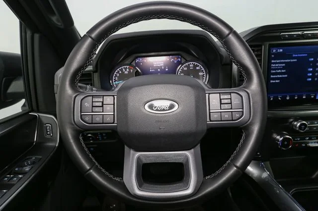 Used 2023 Black Ford XLT image 31