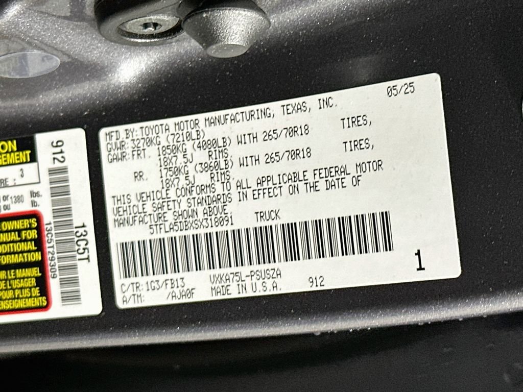 2025 Toyota Tundra SR5 - Photo 32