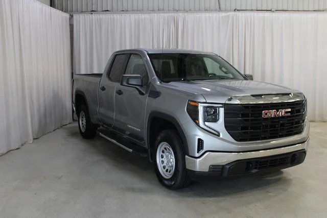 Used 2023 Silver GMC Pro image 22