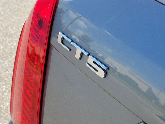 Used 2019 Gray Cadillac 3.6L Twin Turbo V-Sport Premium Luxury image 5