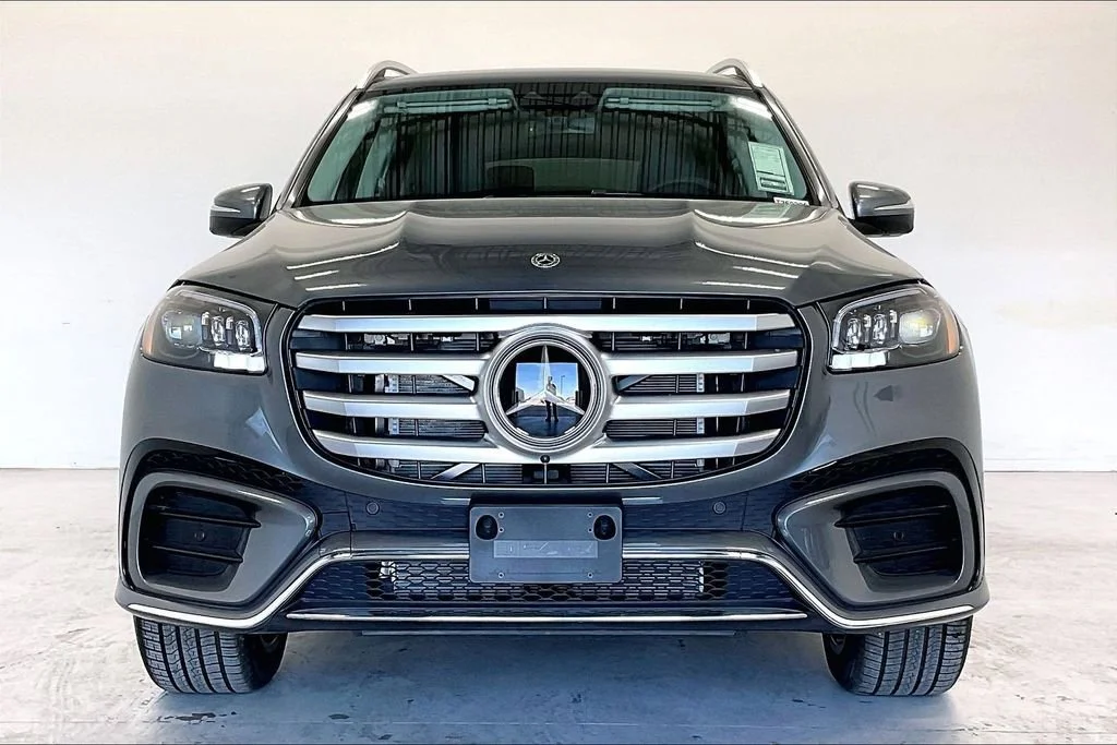New 2026 Selenite Grey Metallic Mercedes-Benz GLS 450 image 16