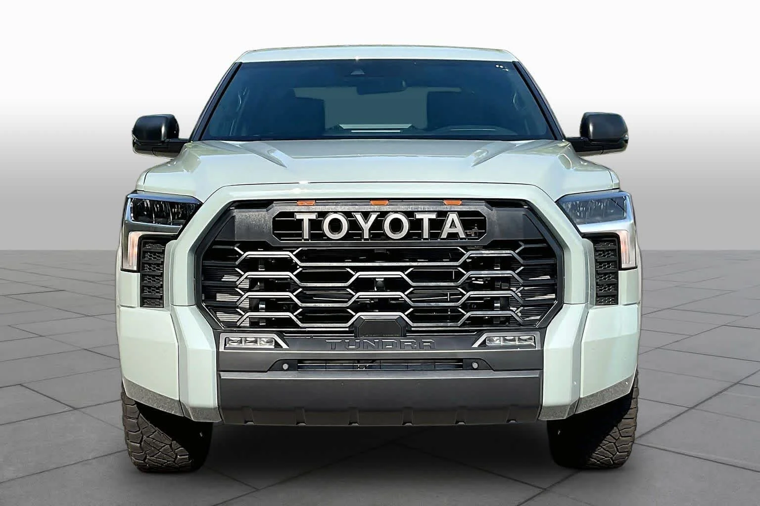 New 2026 Lunar Rock Toyota SR5 image 3