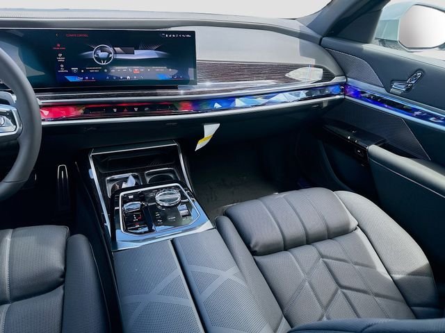 New 2026 Gray BMW 750e xDrive image 18