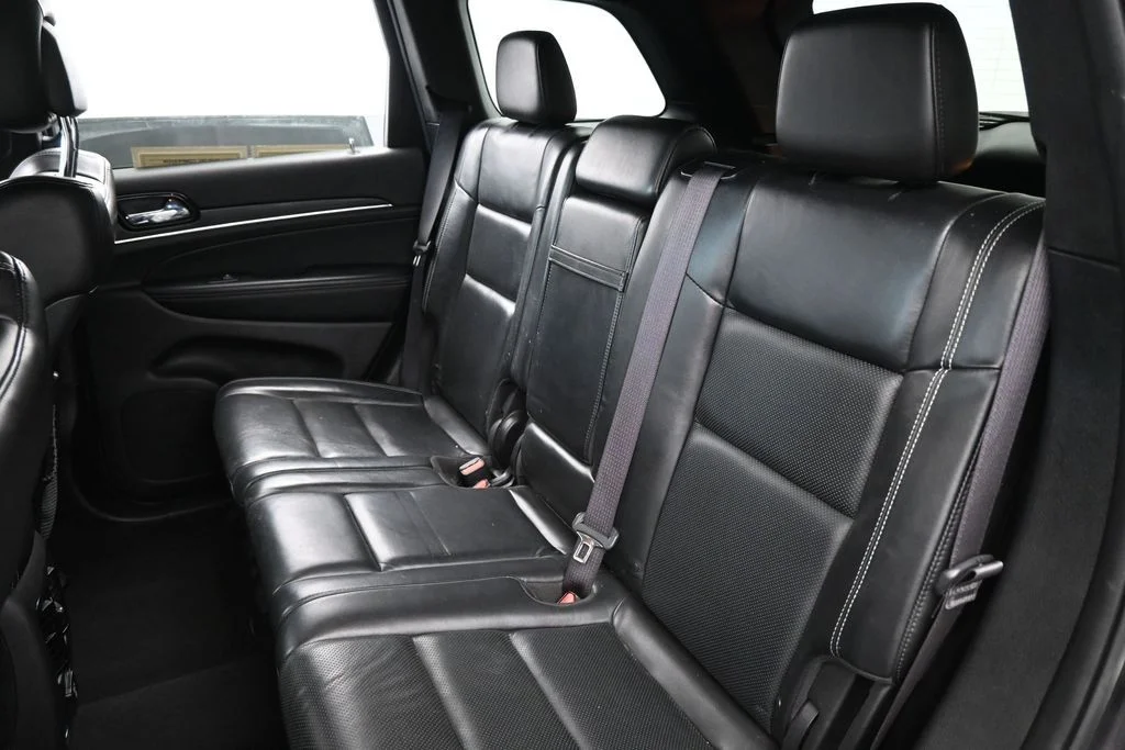 Used 2021 Granite Crystal Metallic Clearcoat Jeep Limited image 35