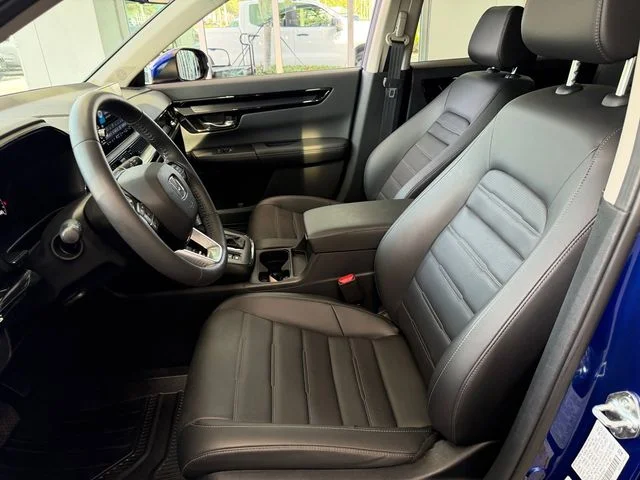 Used 2025 Blue Honda EX-L image 5