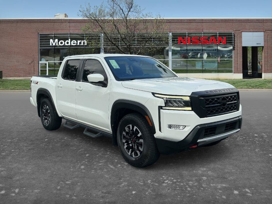 Used 2023 Glacier White Nissan PRO-X image 5