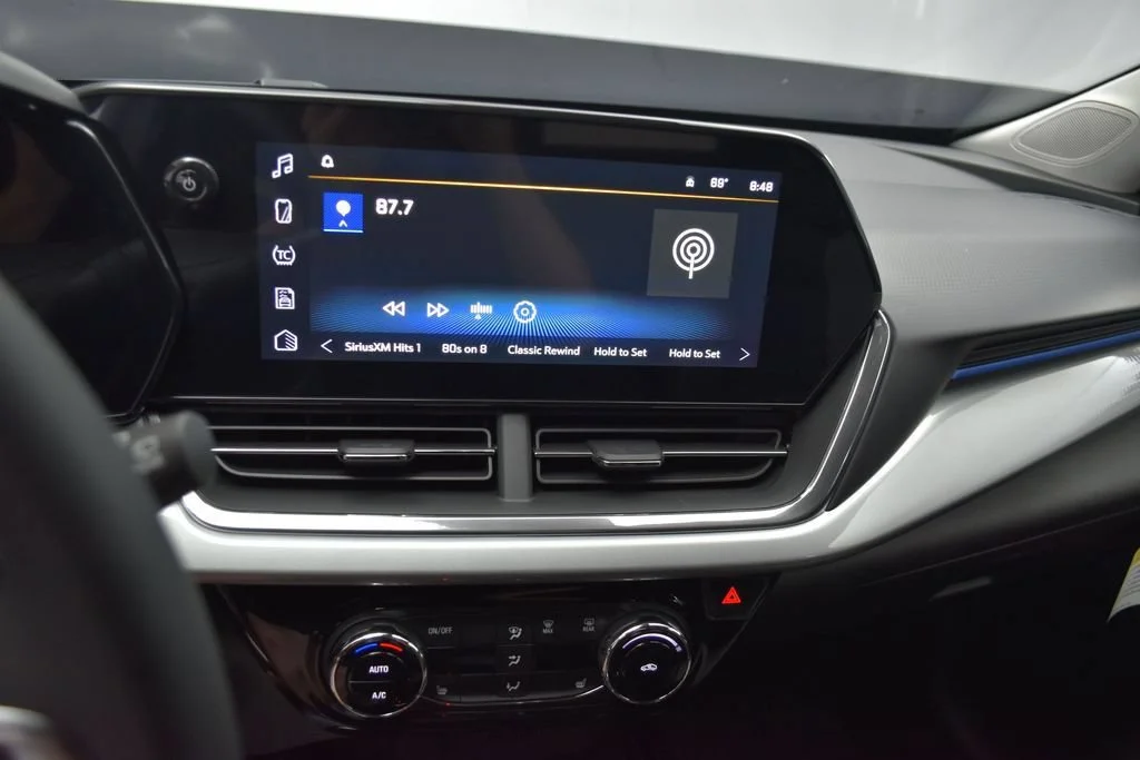 2026 Chevrolet Trax LT - Photo 11