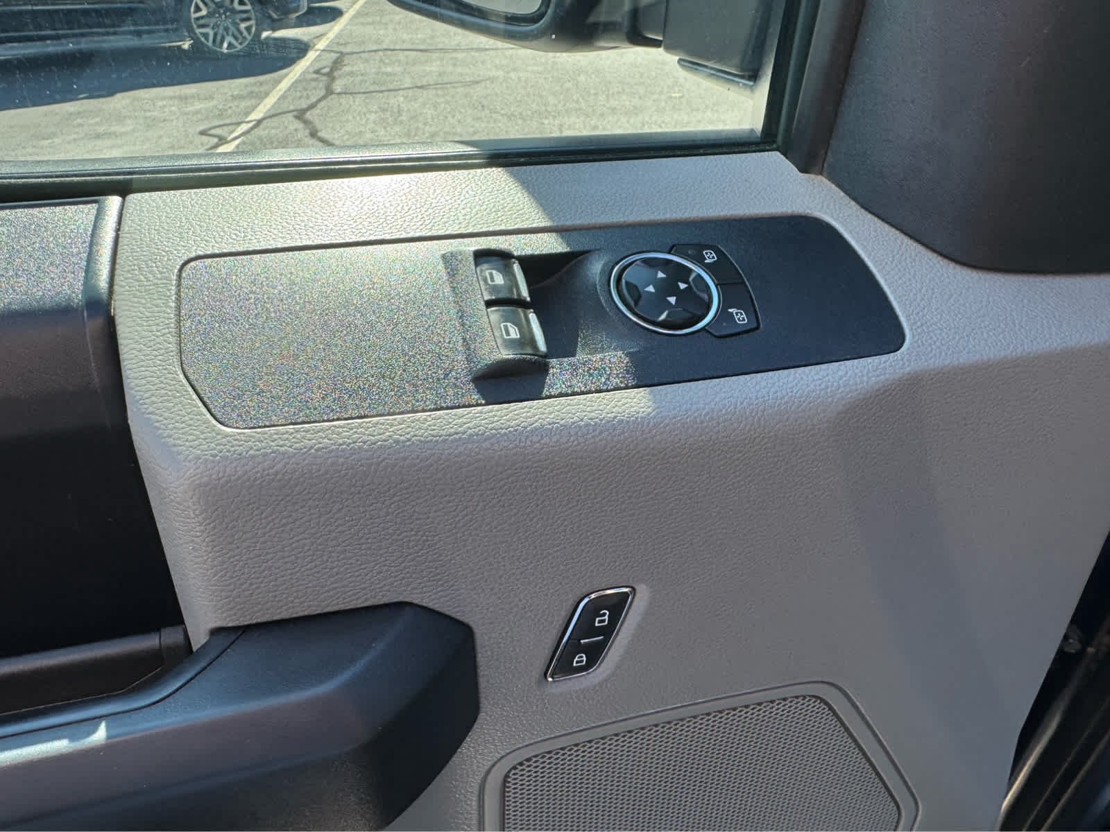 Used 2020 Blue Jeans Metallic Ford XL image 12