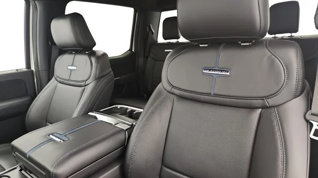 New 2025 Star White Metallic Tri-Coat Ford Platinum® image 34