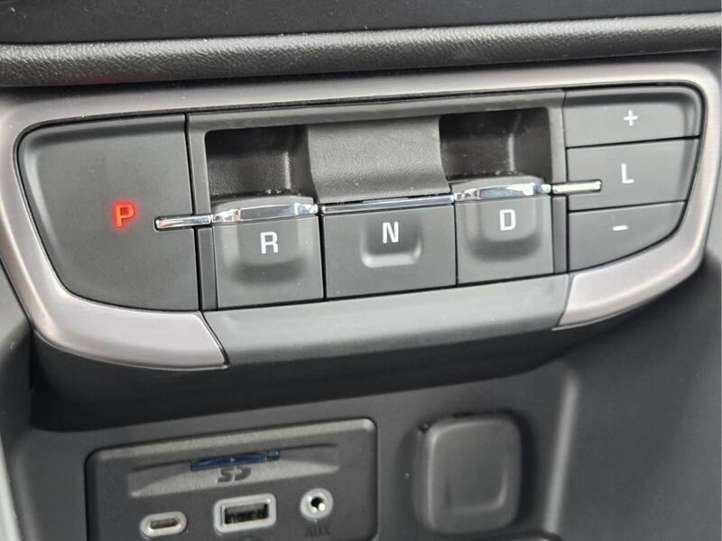 Used 2024 Ebony Twilight Metallic GMC AWD 4DR AT4 image 26