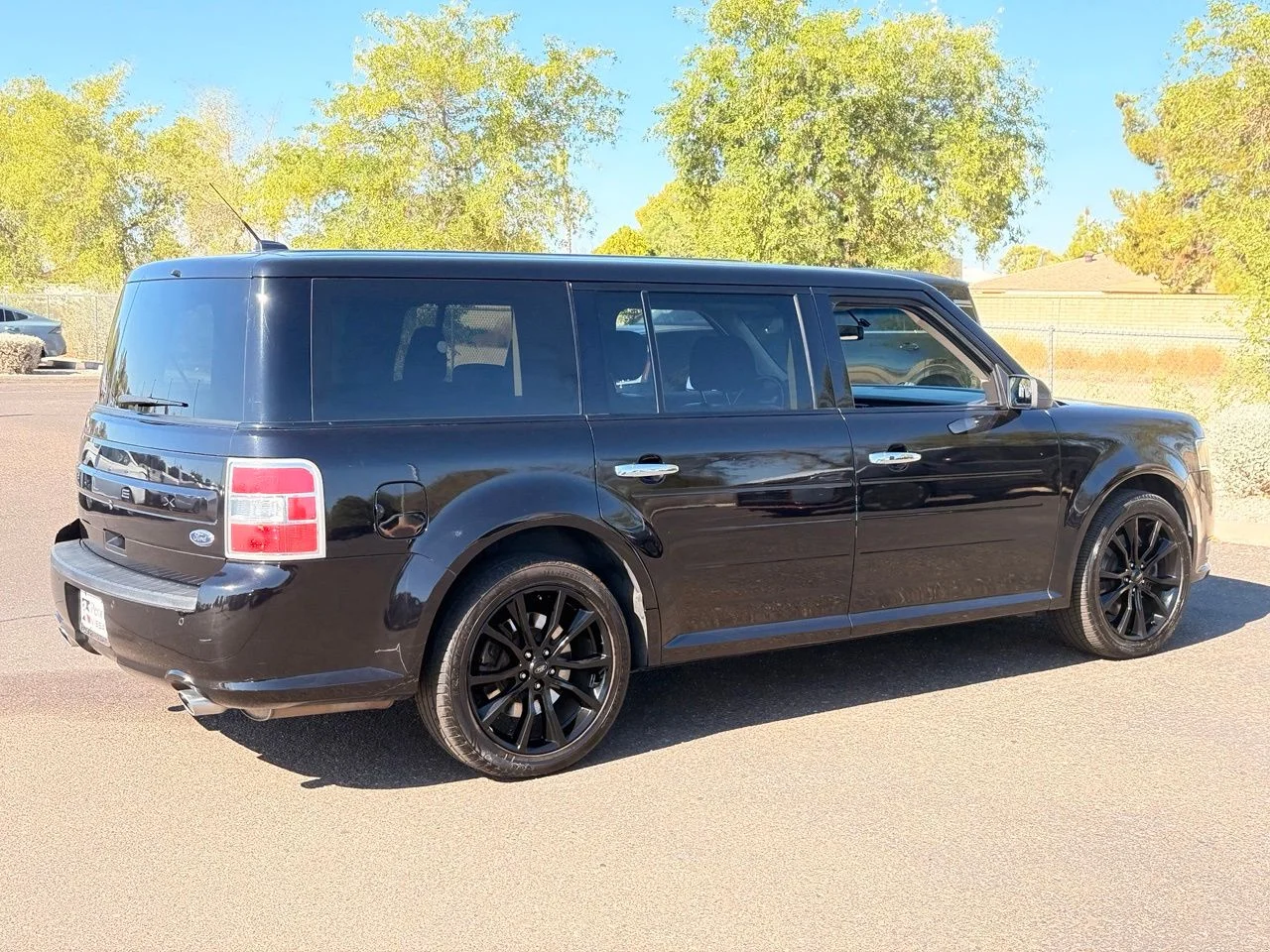Used 2019 Agate Black Ford SEL image 8