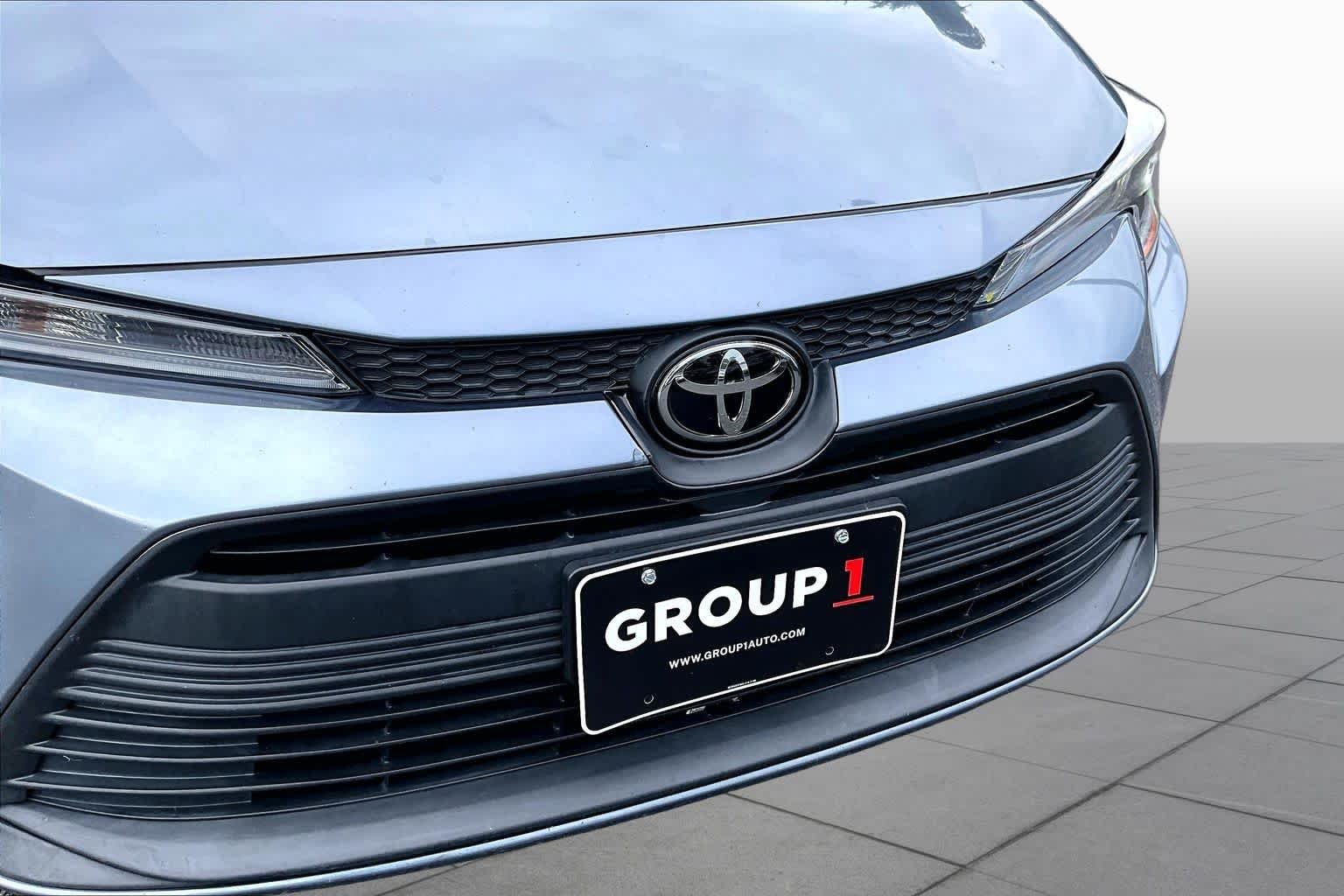 Used 2023 Celestite Toyota LE image 28