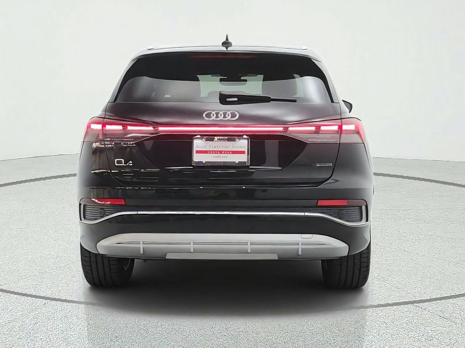 Used 2024 Mythos Black Metallic Audi Premium 50 quattro image 6
