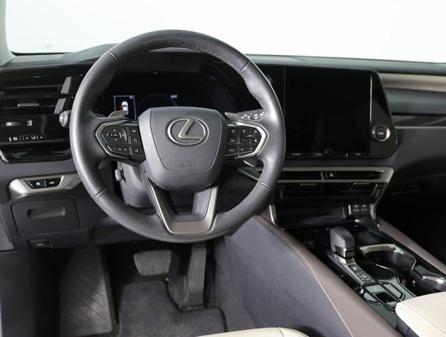2024 Lexus RX 350 - Photo 9