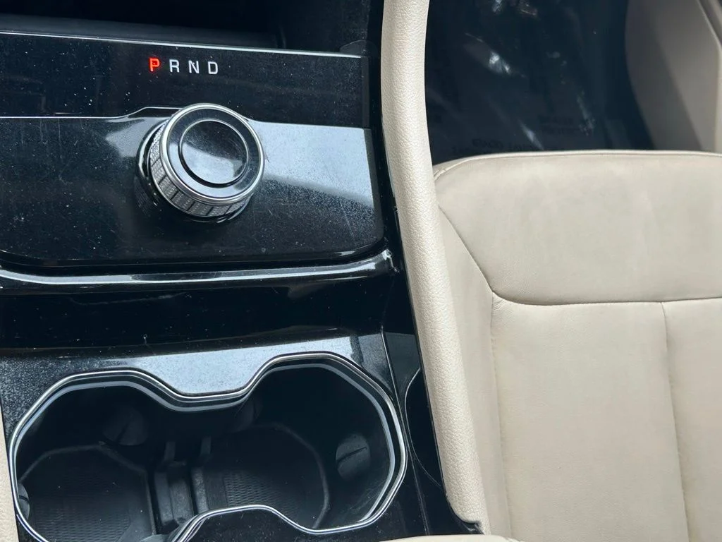 Certified Used 2022 White Jeep Limited image 22