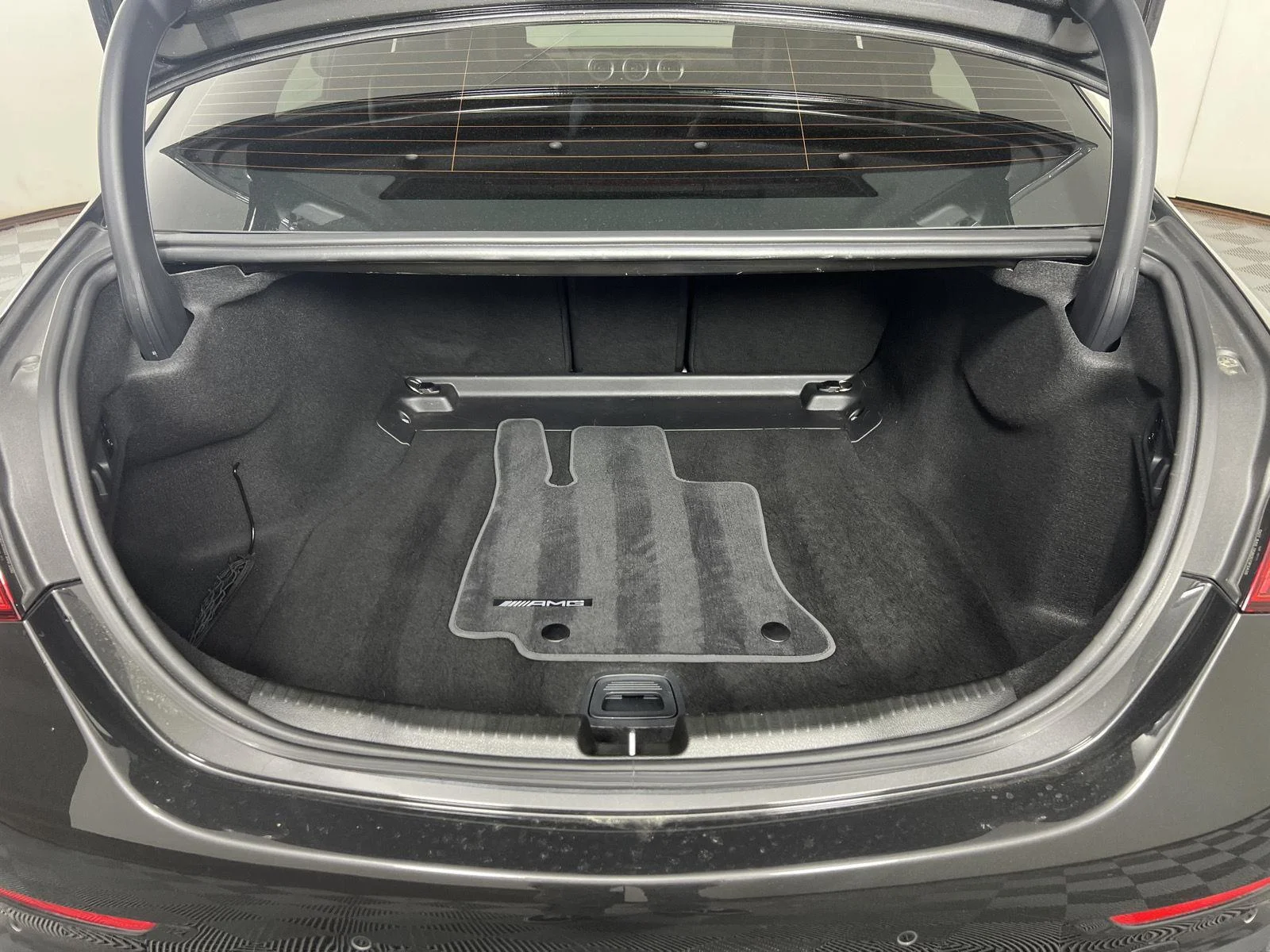Used 2023 Graphite Grey Metallic Mercedes-Benz C 300 image 23