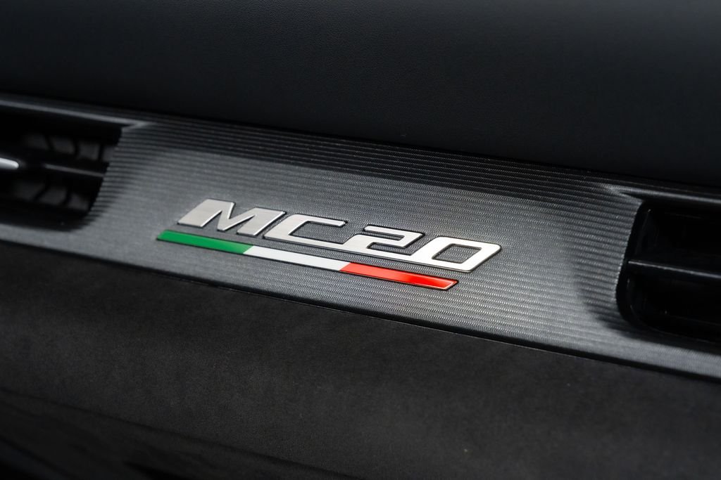 2025 Maserati MC20 Base - Photo 38