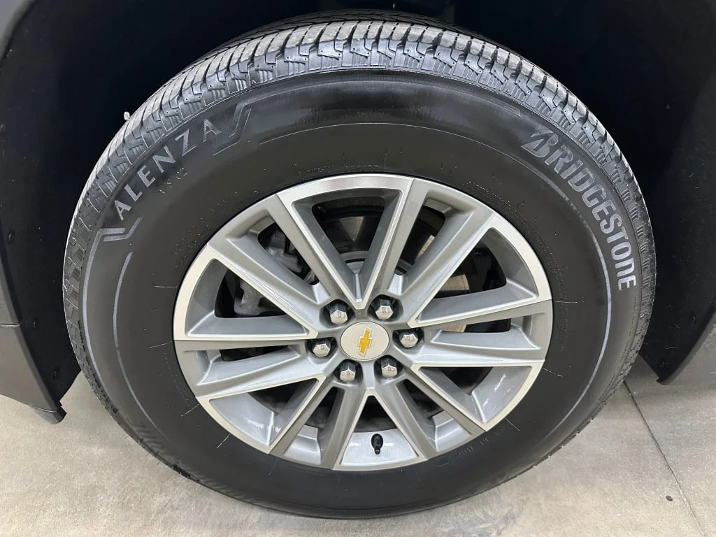 2023 Chevrolet Traverse 1LT - Photo 39