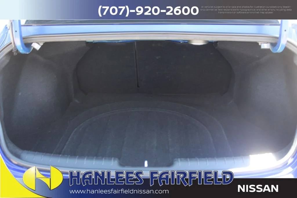 Used 2024 Blue Hyundai Limited image 10