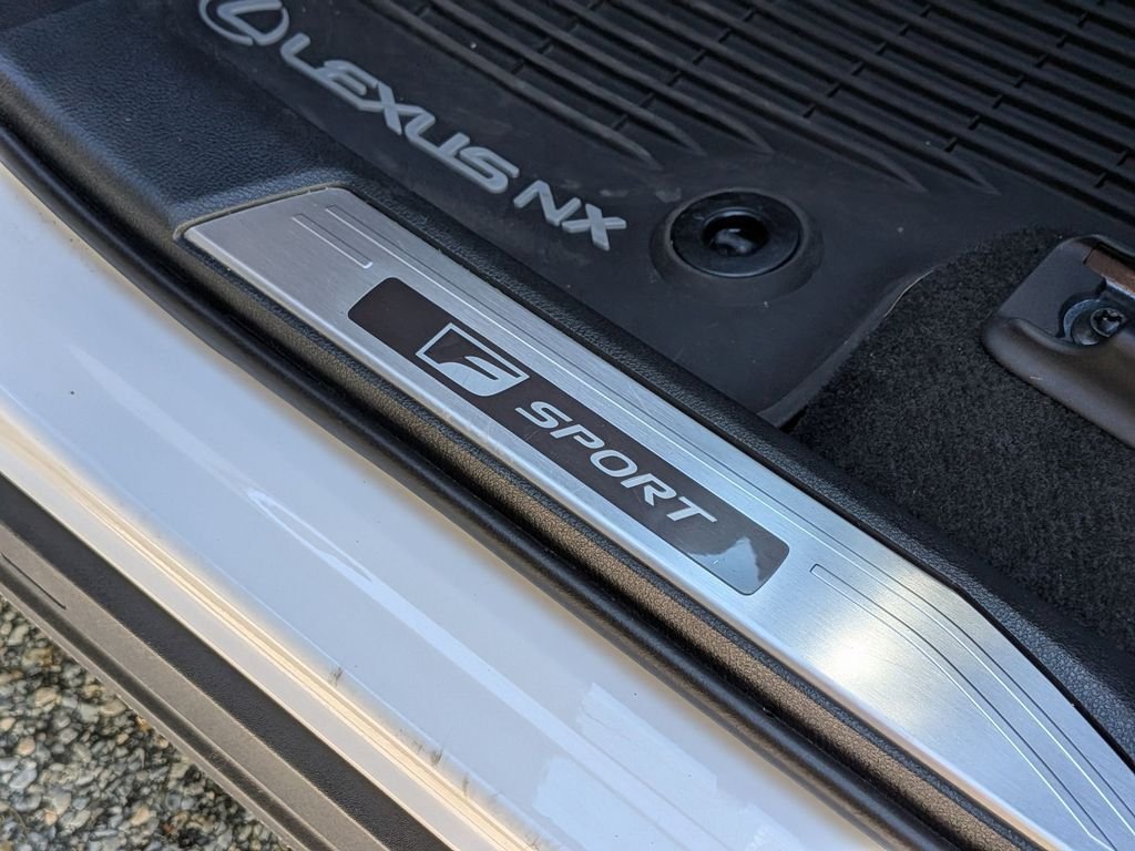 Used 2023 White Lexus 350 F SPORT Handling image 27