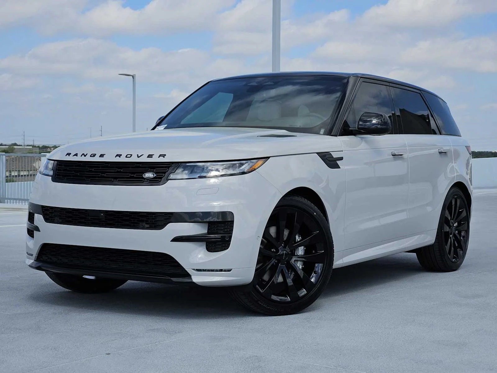 2026 LAND ROVER Range Rover Sport Dynamic SE